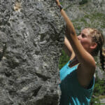 Kathrin beim Bouldern in Slowenien