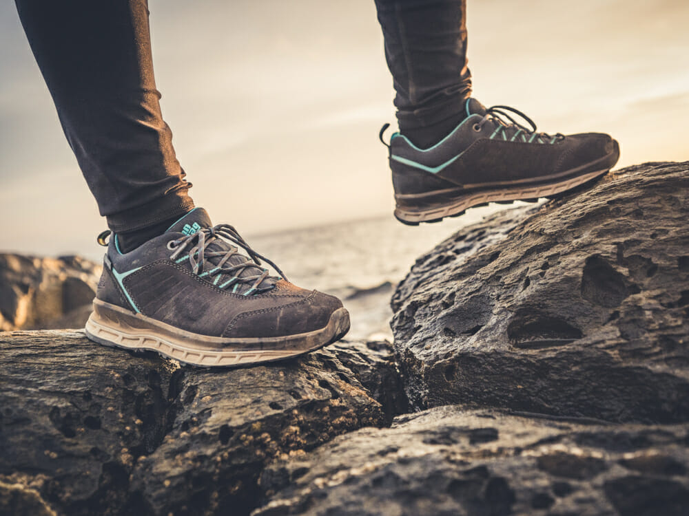 Die bayrische Marke hat Wander- und Trekkingschuhe für jeden Bereich im Angebot.