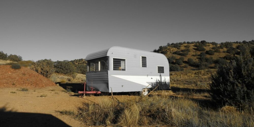 pexels-linnea-hansen-2330197