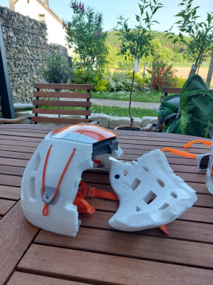 Bild 1 von Dorina zu Petzl - Sirocco Helmet - Kletterhelm