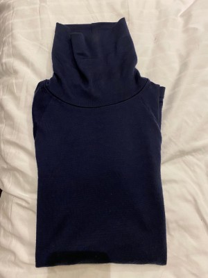 Bild 1 von Irina zu Stoic - Women's Merino240 BengtSt. Turtle Neck - Merinounterwäsche